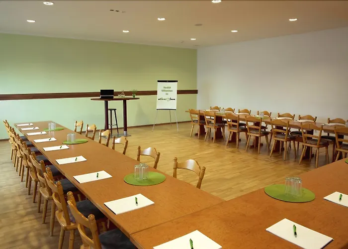 Hotell Olive 3*