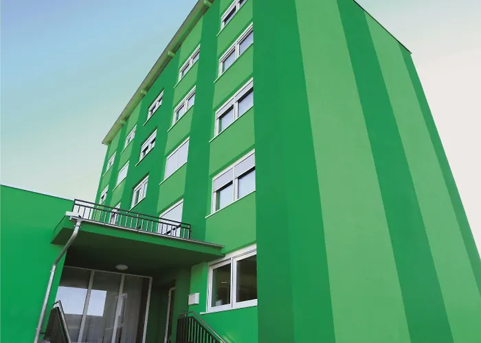 Olive 3* Aschaffenburg