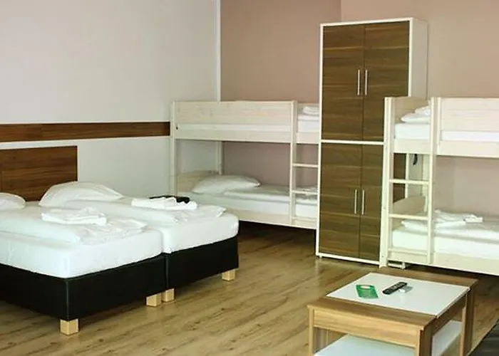 Olive Hotell 3*